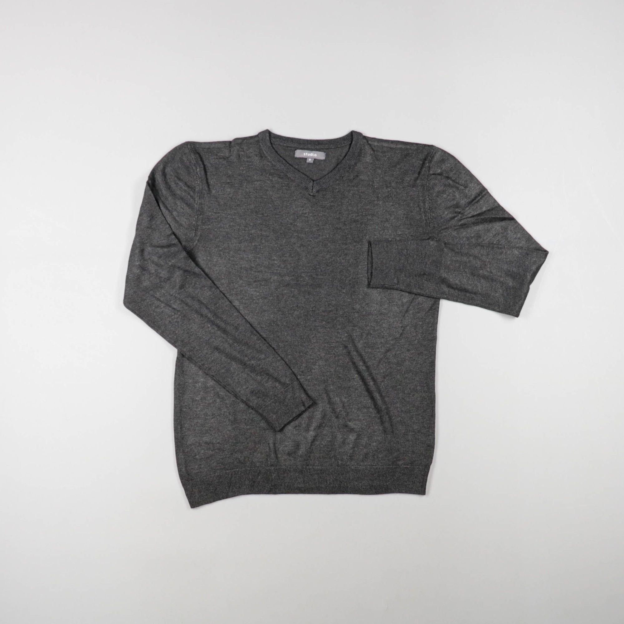 джемпер Studio
